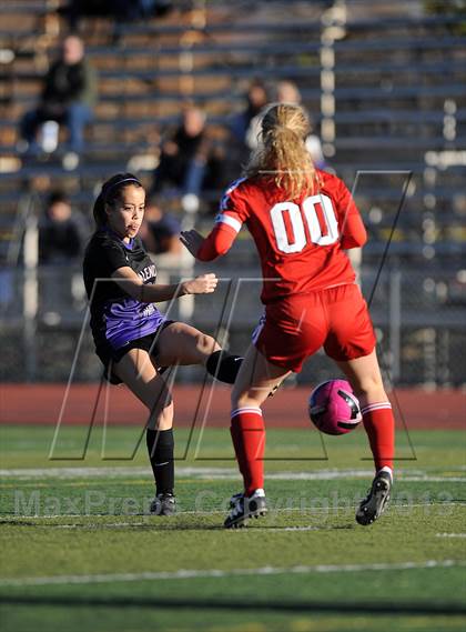 Thumbnail 3 in Valencia vs. Taft photogallery.
