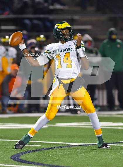 Thumbnail 3 in Hillsboro @ Beech (TSSAA 5A 2nd Round Playoff) photogallery.