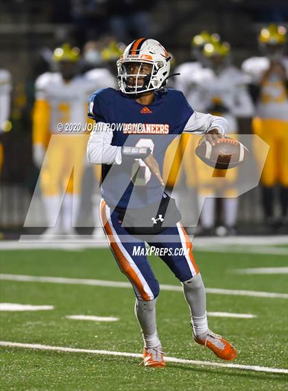 Thumbnail 2 in Hillsboro @ Beech (TSSAA 5A 2nd Round Playoff) photogallery.