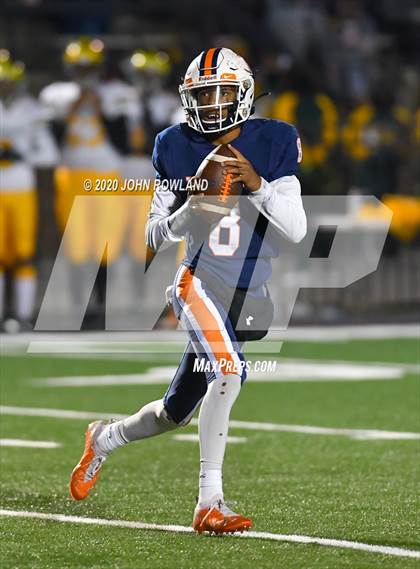 Thumbnail 1 in Hillsboro @ Beech (TSSAA 5A 2nd Round Playoff) photogallery.