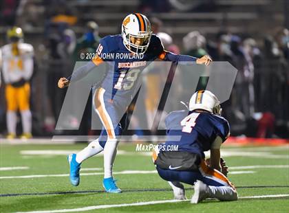 Thumbnail 3 in Hillsboro @ Beech (TSSAA 5A 2nd Round Playoff) photogallery.