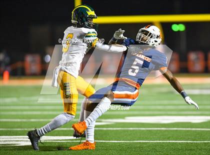 Thumbnail 2 in Hillsboro @ Beech (TSSAA 5A 2nd Round Playoff) photogallery.