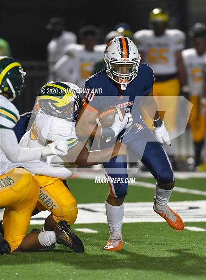 Thumbnail 3 in Hillsboro @ Beech (TSSAA 5A 2nd Round Playoff) photogallery.