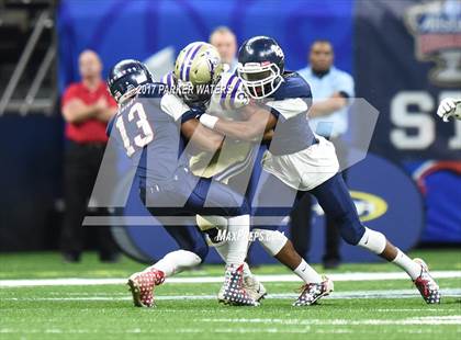 Thumbnail 3 in Lafayette Christian Academy vs. Ascension Catholic (LHSAA Division IV Final) photogallery.