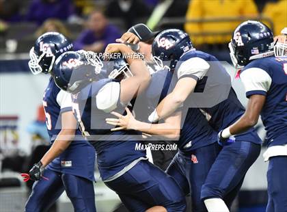 Thumbnail 3 in Lafayette Christian Academy vs. Ascension Catholic (LHSAA Division IV Final) photogallery.