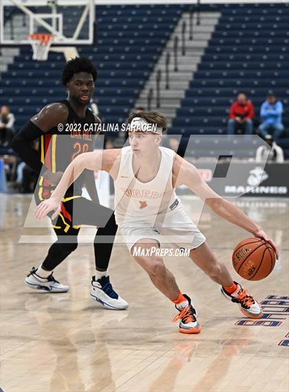 Thumbnail 1 in Oak Hill Academy vs Wasatch Academy (Metro Classic) photogallery.