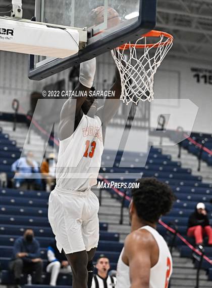 Thumbnail 3 in Oak Hill Academy vs Wasatch Academy (Metro Classic) photogallery.