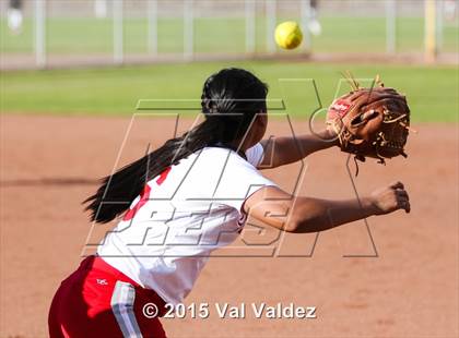 Thumbnail 3 in Tucson High Magnet School vs Marana (Tucson Badger Invitational) photogallery.