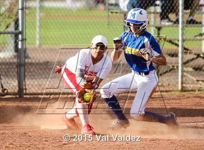 Thumbnail 2 in Tucson High Magnet School vs Marana (Tucson Badger Invitational) photogallery.