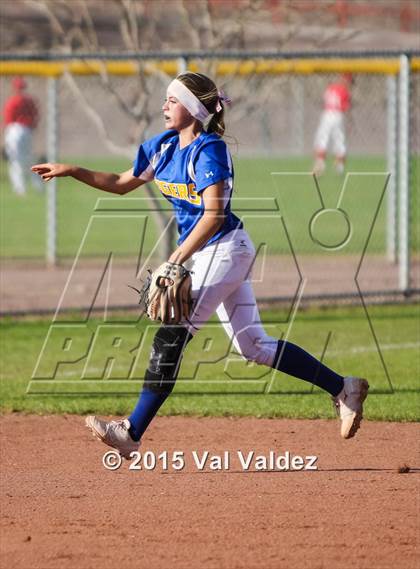 Thumbnail 3 in Tucson High Magnet School vs Marana (Tucson Badger Invitational) photogallery.