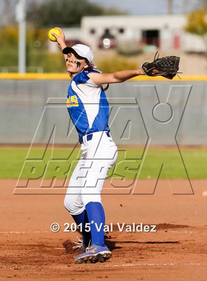 Thumbnail 1 in Tucson High Magnet School vs Marana (Tucson Badger Invitational) photogallery.