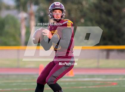 Thumbnail 3 in St. Genevieve @ Simi Valley photogallery.