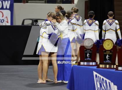 Thumbnail 2 in Wheat Ridge CHSAA Spirit Poms photogallery.