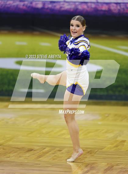 Thumbnail 2 in Wheat Ridge CHSAA Spirit Poms photogallery.