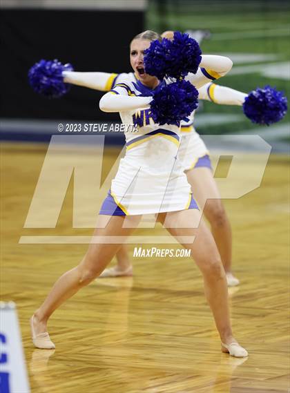 Thumbnail 2 in Wheat Ridge CHSAA Spirit Poms photogallery.