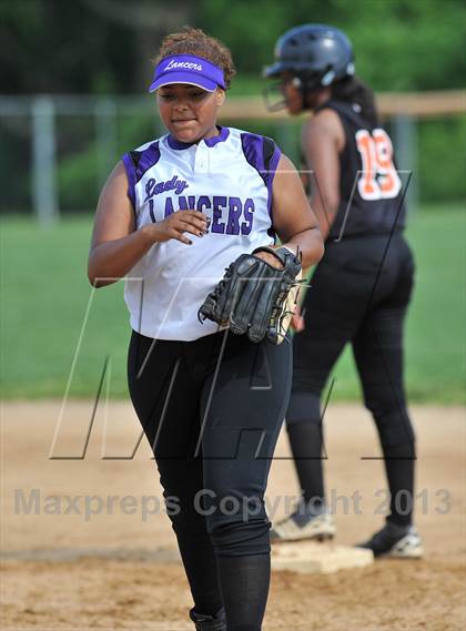 Thumbnail 3 in White Plains vs Lincoln (Section 1 Class AA First Round) photogallery.