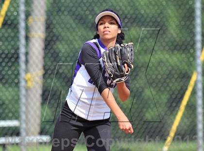 Thumbnail 3 in White Plains vs Lincoln (Section 1 Class AA First Round) photogallery.