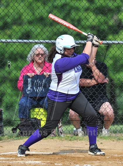 Thumbnail 1 in White Plains vs Lincoln (Section 1 Class AA First Round) photogallery.