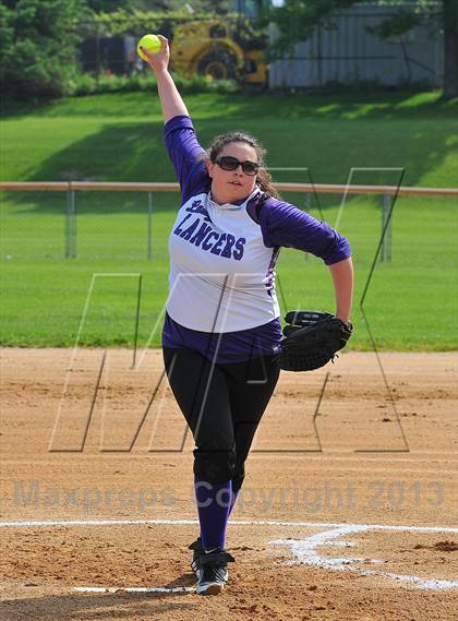 Thumbnail 3 in White Plains vs Lincoln (Section 1 Class AA First Round) photogallery.