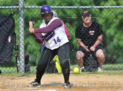 Thumbnail 1 in White Plains vs Lincoln (Section 1 Class AA First Round) photogallery.