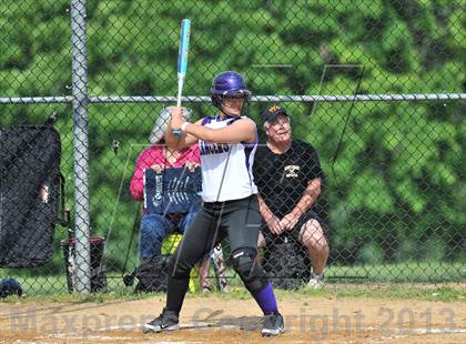Thumbnail 2 in White Plains vs Lincoln (Section 1 Class AA First Round) photogallery.