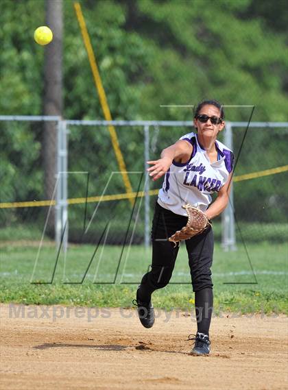 Thumbnail 2 in White Plains vs Lincoln (Section 1 Class AA First Round) photogallery.