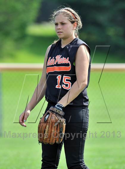 Thumbnail 3 in White Plains vs Lincoln (Section 1 Class AA First Round) photogallery.