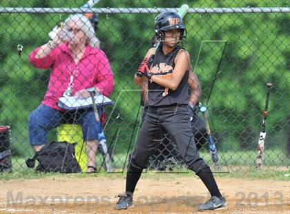 Thumbnail 2 in White Plains vs Lincoln (Section 1 Class AA First Round) photogallery.