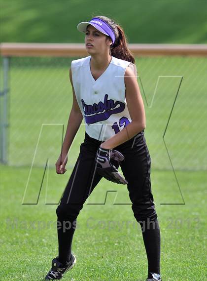 Thumbnail 1 in White Plains vs Lincoln (Section 1 Class AA First Round) photogallery.