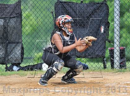 Thumbnail 2 in White Plains vs Lincoln (Section 1 Class AA First Round) photogallery.
