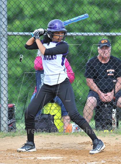 Thumbnail 3 in White Plains vs Lincoln (Section 1 Class AA First Round) photogallery.