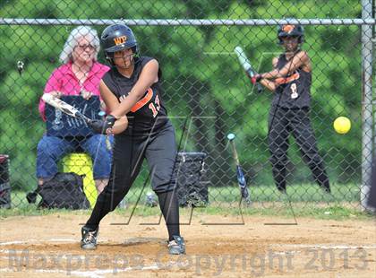 Thumbnail 3 in White Plains vs Lincoln (Section 1 Class AA First Round) photogallery.