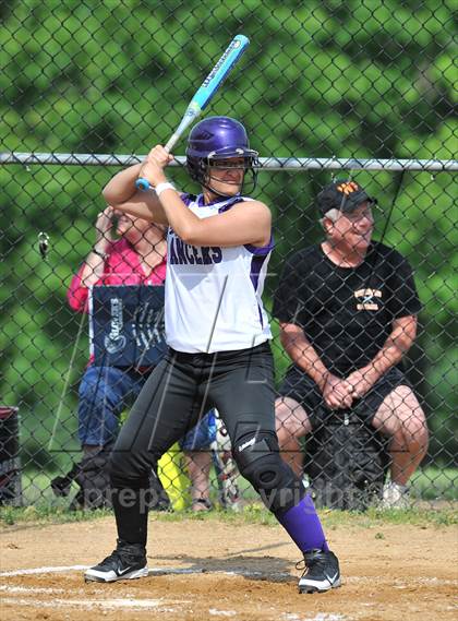 Thumbnail 3 in White Plains vs Lincoln (Section 1 Class AA First Round) photogallery.