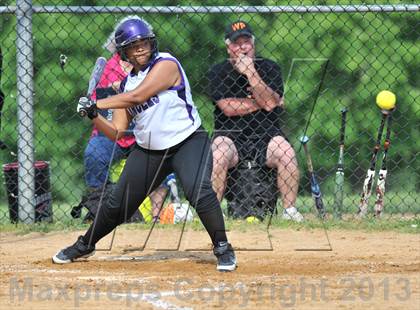 Thumbnail 2 in White Plains vs Lincoln (Section 1 Class AA First Round) photogallery.
