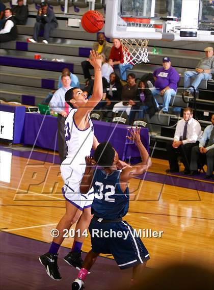 Thumbnail 3 in Lee's Summit West vs. Fayetteville photogallery.