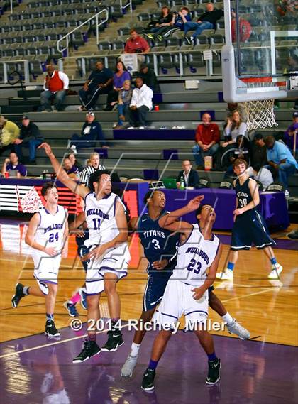 Thumbnail 1 in Lee's Summit West vs. Fayetteville photogallery.