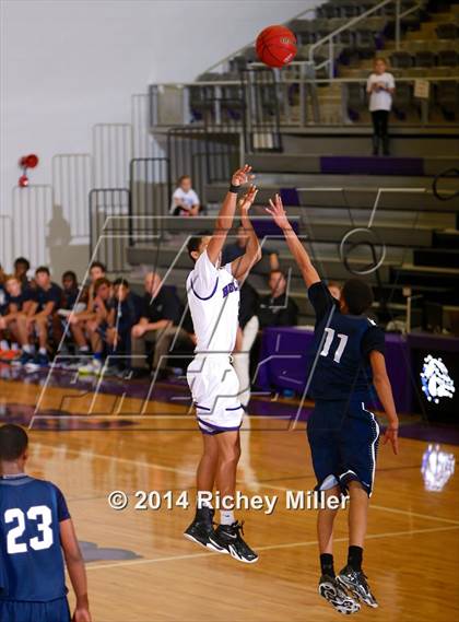 Thumbnail 2 in Lee's Summit West vs. Fayetteville photogallery.