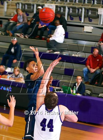 Thumbnail 2 in Lee's Summit West vs. Fayetteville photogallery.