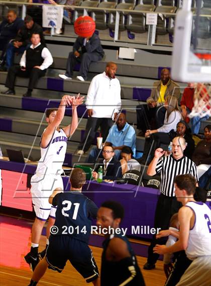 Thumbnail 2 in Lee's Summit West vs. Fayetteville photogallery.
