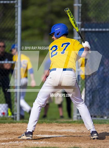 Thumbnail 1 in West Islip vs Eastport South Manor (Section XI Class AA Finals) photogallery.