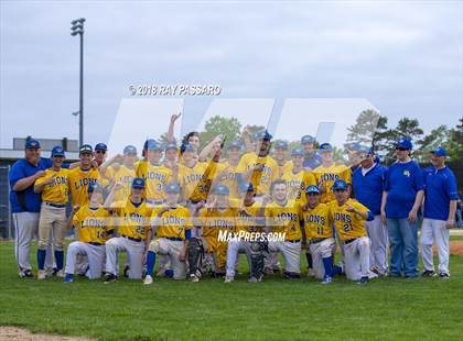 Thumbnail 2 in West Islip vs Eastport South Manor (Section XI Class AA Finals) photogallery.