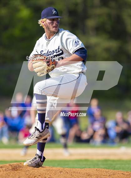 Thumbnail 1 in West Islip vs Eastport South Manor (Section XI Class AA Finals) photogallery.