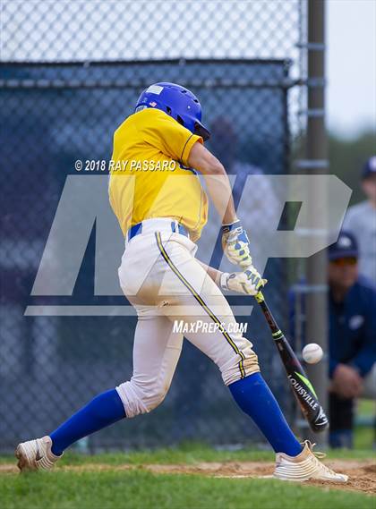 Thumbnail 2 in West Islip vs Eastport South Manor (Section XI Class AA Finals) photogallery.