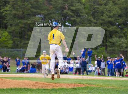 Thumbnail 1 in West Islip vs Eastport South Manor (Section XI Class AA Finals) photogallery.