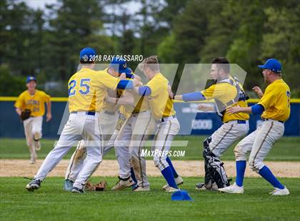 Thumbnail 1 in West Islip vs Eastport South Manor (Section XI Class AA Finals) photogallery.
