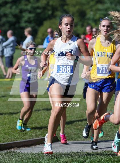 Thumbnail 2 in Lackawanna County Commissioners Invitational (Girls) photogallery.