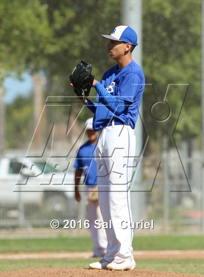 Thumbnail 1 in Lompoc vs. Calabasas photogallery.