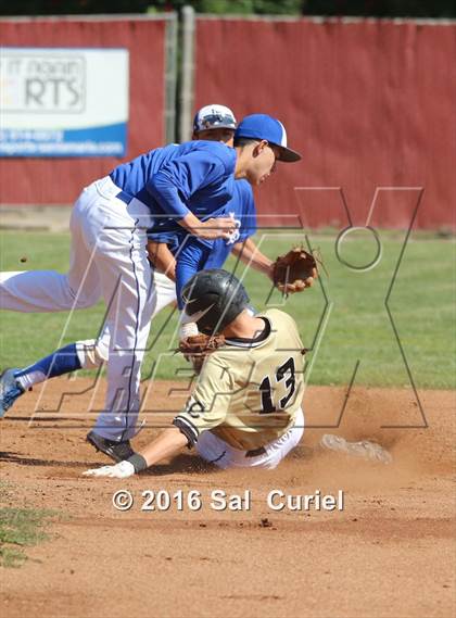 Thumbnail 3 in Lompoc vs. Calabasas photogallery.