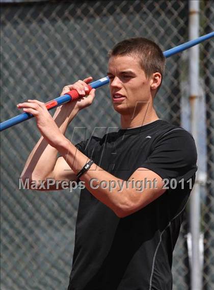 Thumbnail 3 in 44th Arcadia Invitational photogallery.