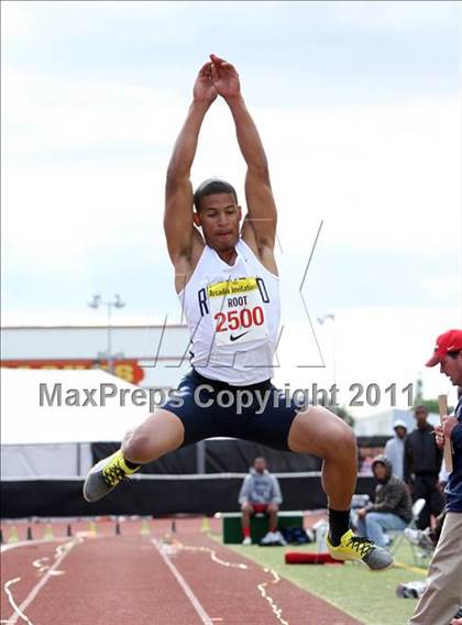 Thumbnail 2 in 44th Arcadia Invitational photogallery.